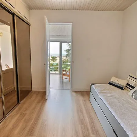 Belle Maison En Front De Mer Pour 8 10 Pers Face A La Plage Arcachon